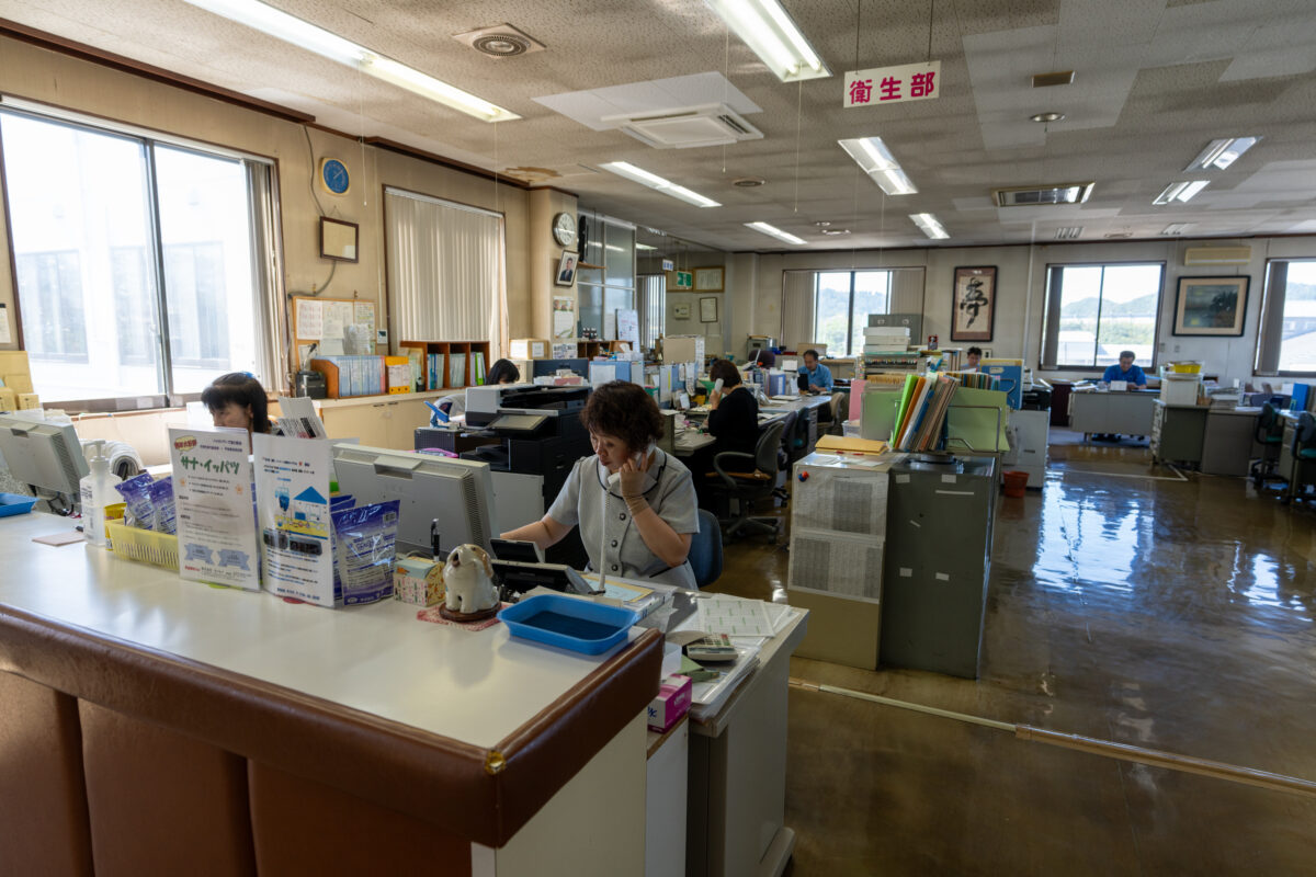 写真：総務部 仕事の様子1