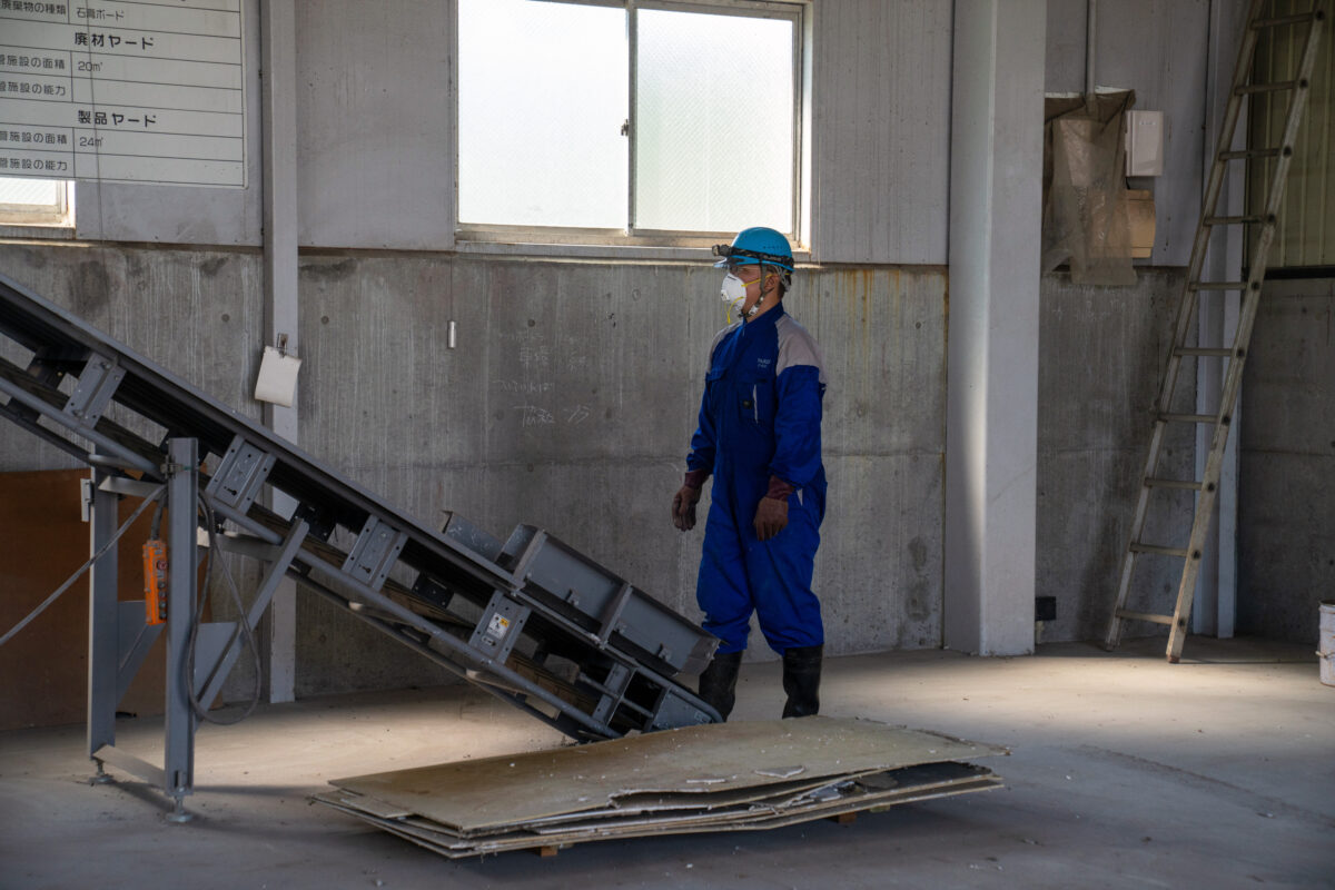 写真：働く様子7